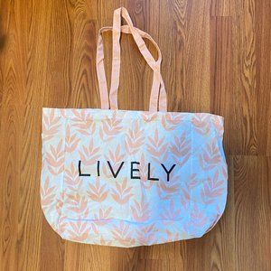 NWOT LIVELY - Retro Petal Tote
